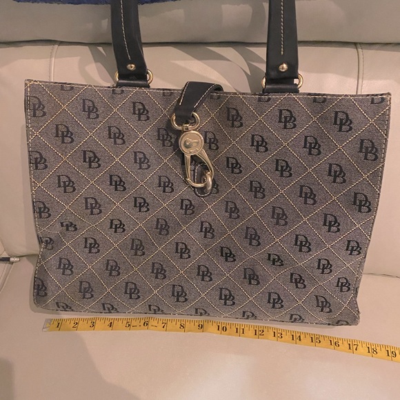 Dooney - Picture 2 of 7